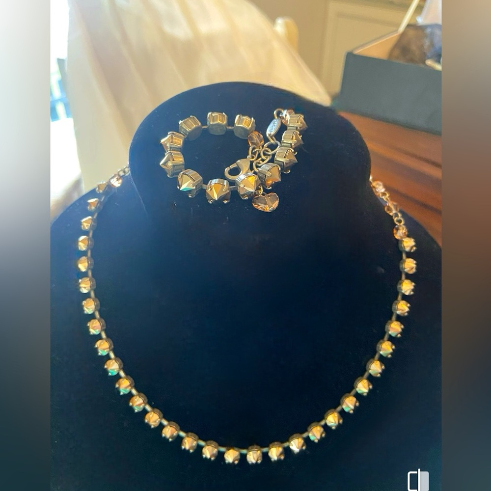 Sabika Chrome FUN size necklace (bracelet not included)